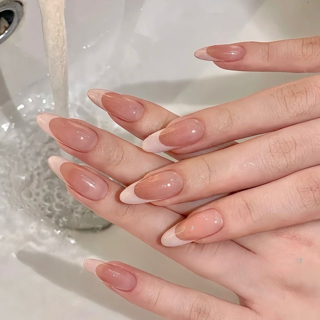 Types of nail art